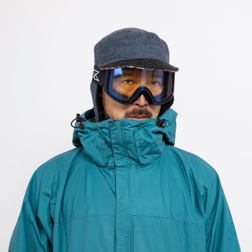 Revolt Flat Light Frame black GCP