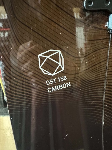 Telos DST Carbon splitboard 158 + skins