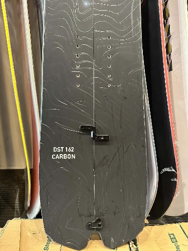 Telos DST Carbon Splitboard 24 162 + skins