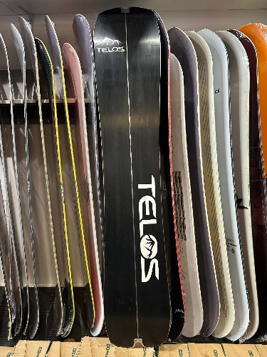 Telos DST splitboard 24 162 + skins
