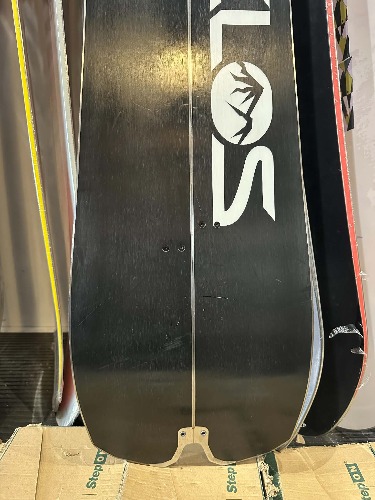 Telos DST Carbon DFD 158 splitboard + skins