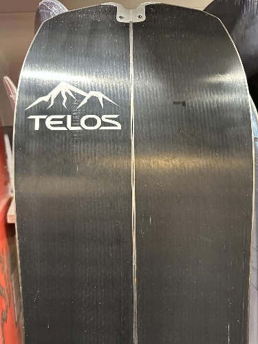 Telos DST 24 154 splitboard + skins