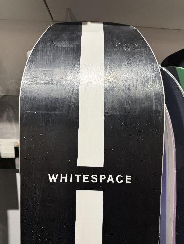 Whitespace Montano 160 demo