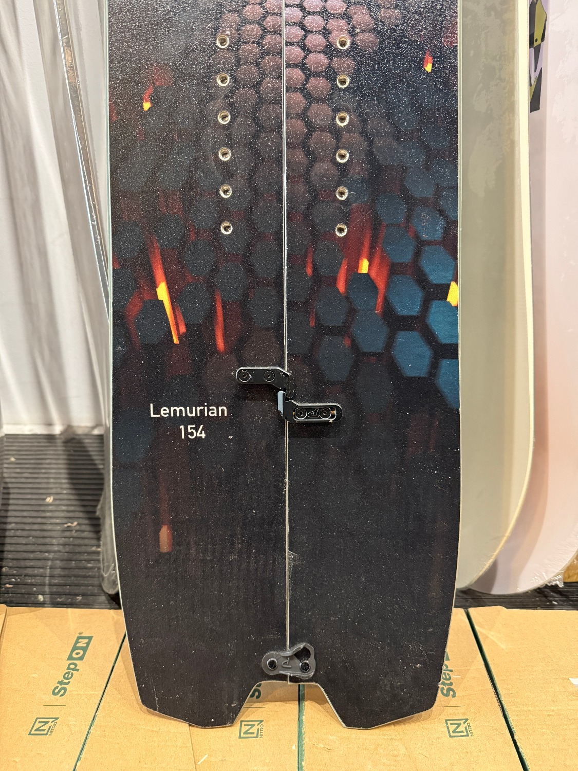 Telos Lemurian 154 splitboard + skins