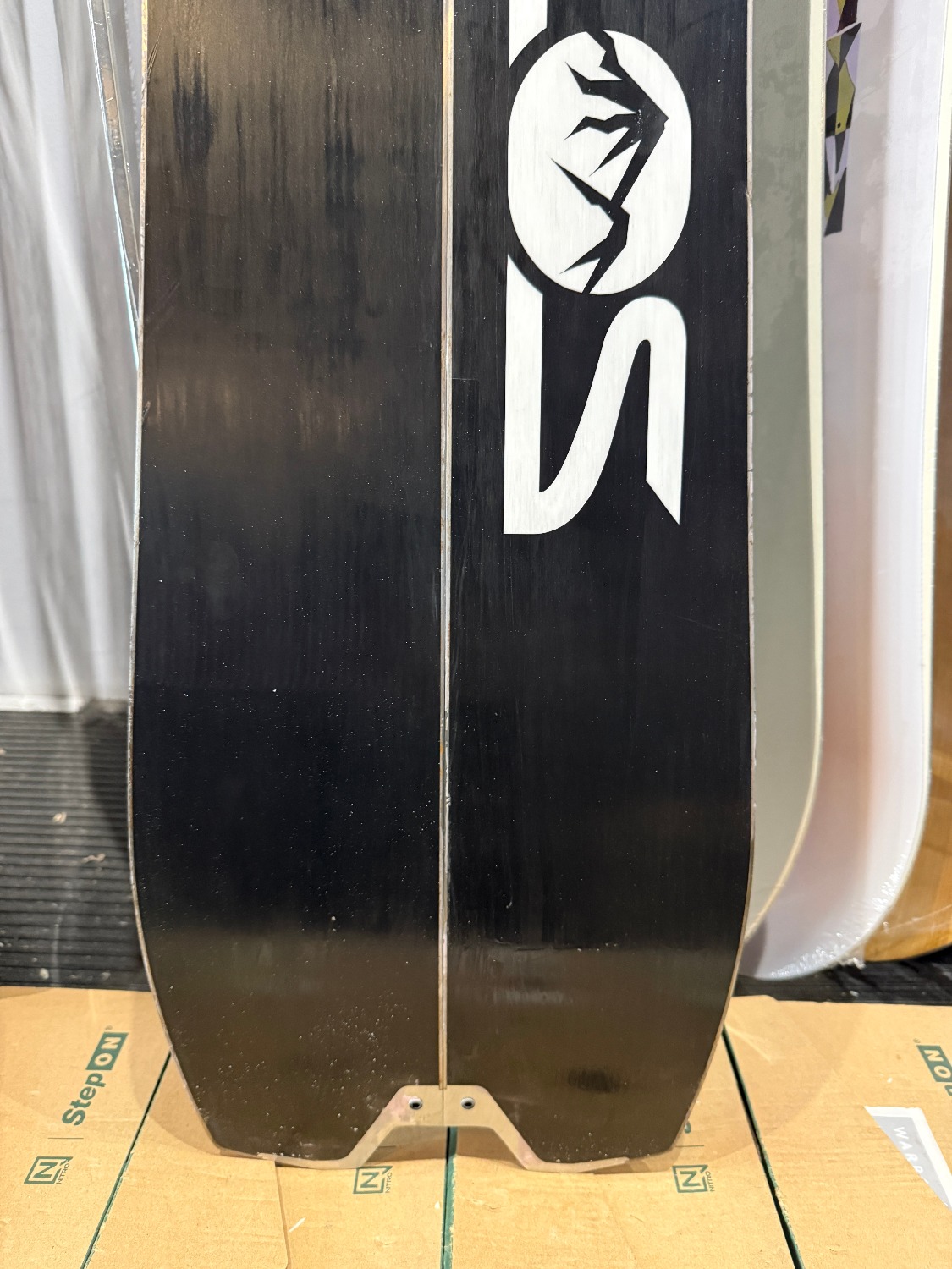 Telos Lemurian 154 splitboard + skins