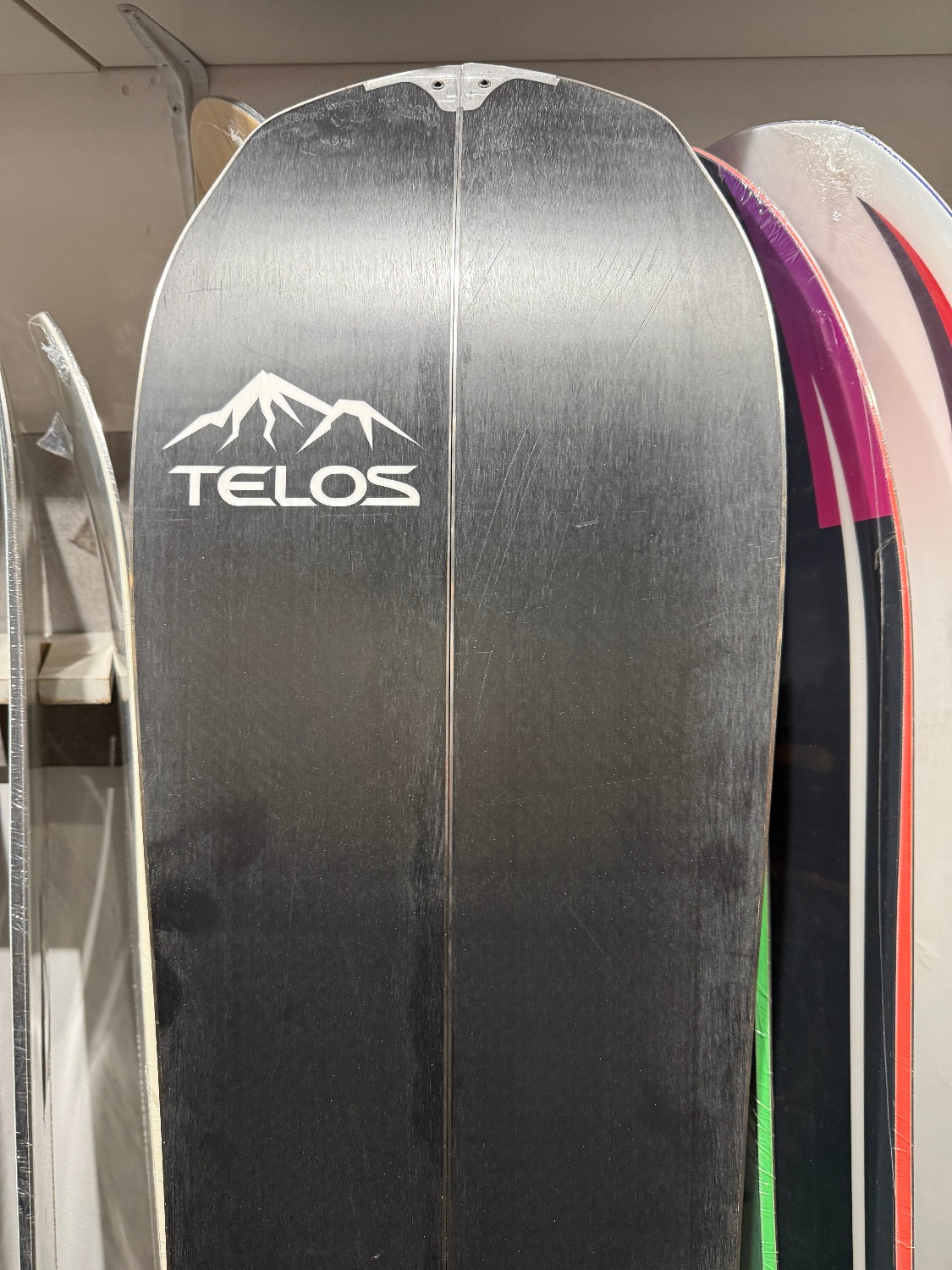 Telos Backslash splitboard 158 (2) + skins